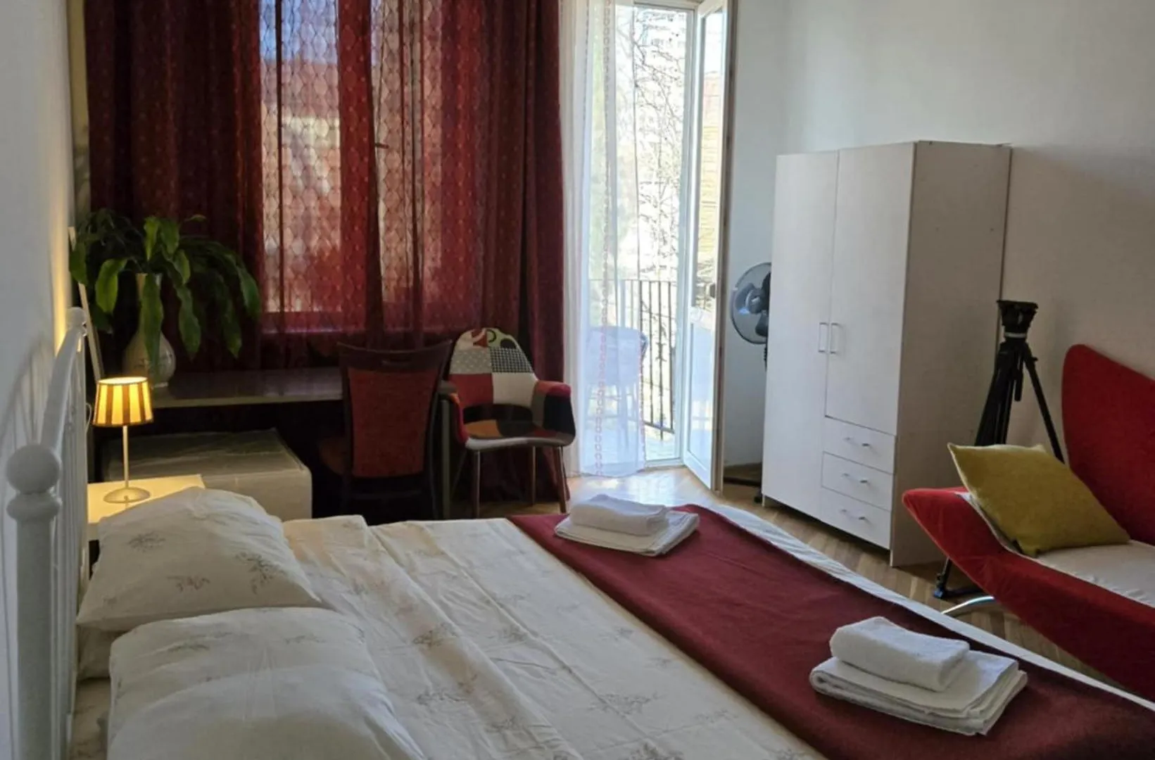 Cozy Home Office In Vake Tbilisi